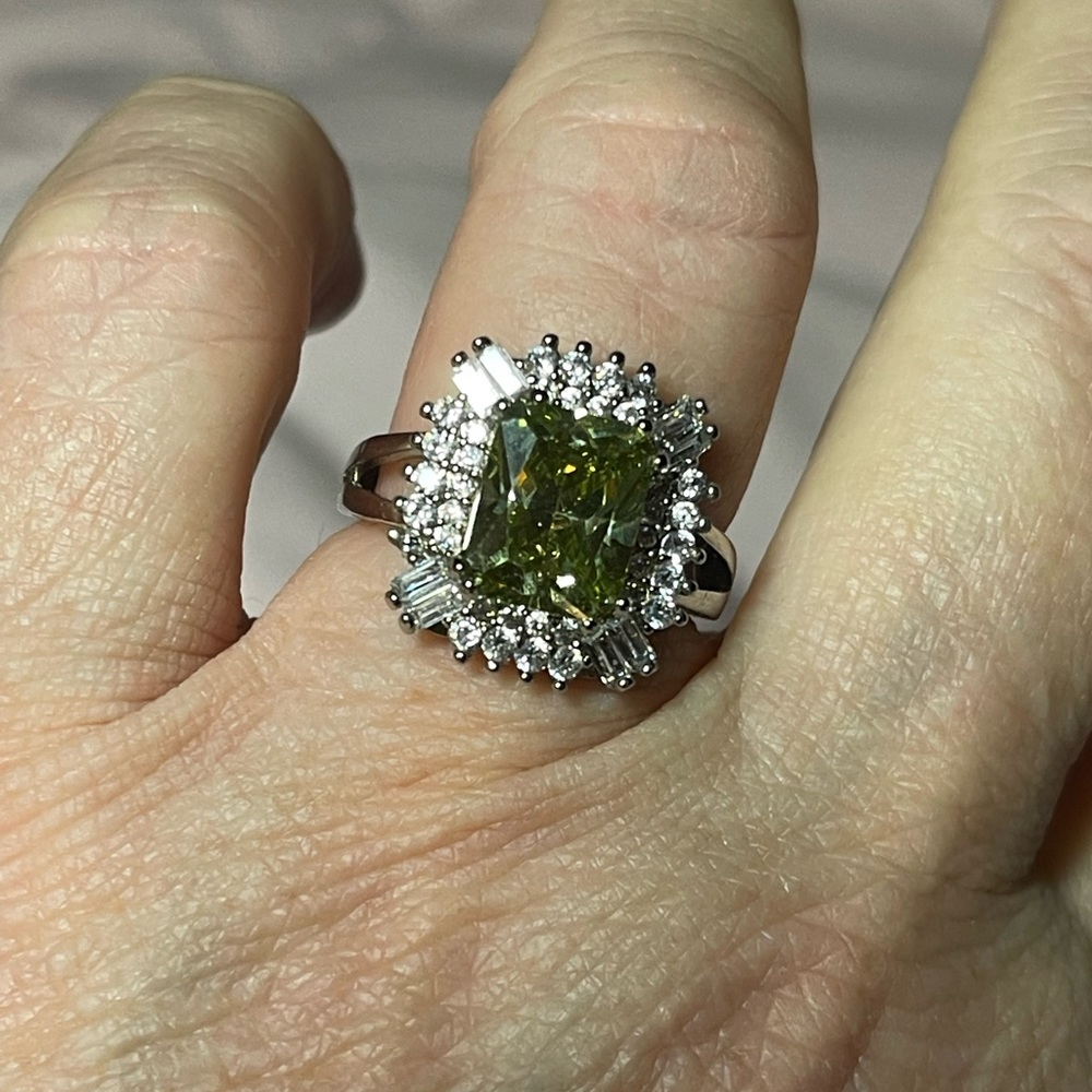 Great Silver Split Shank Statement Ring! Substant… - image 5